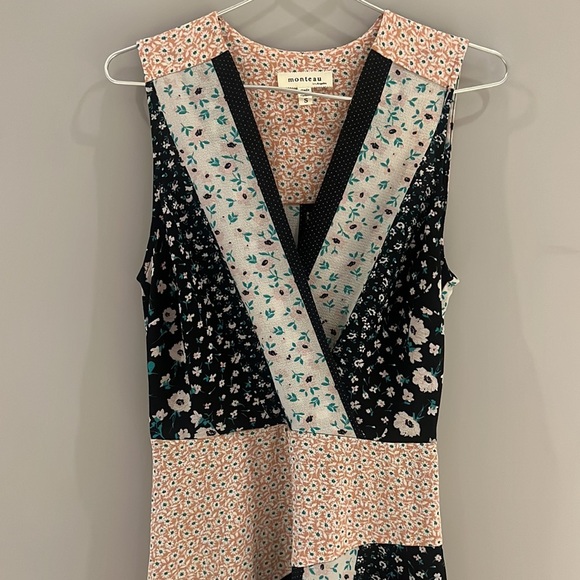 Patterned Mid Length Dress - Picture 2 of 2